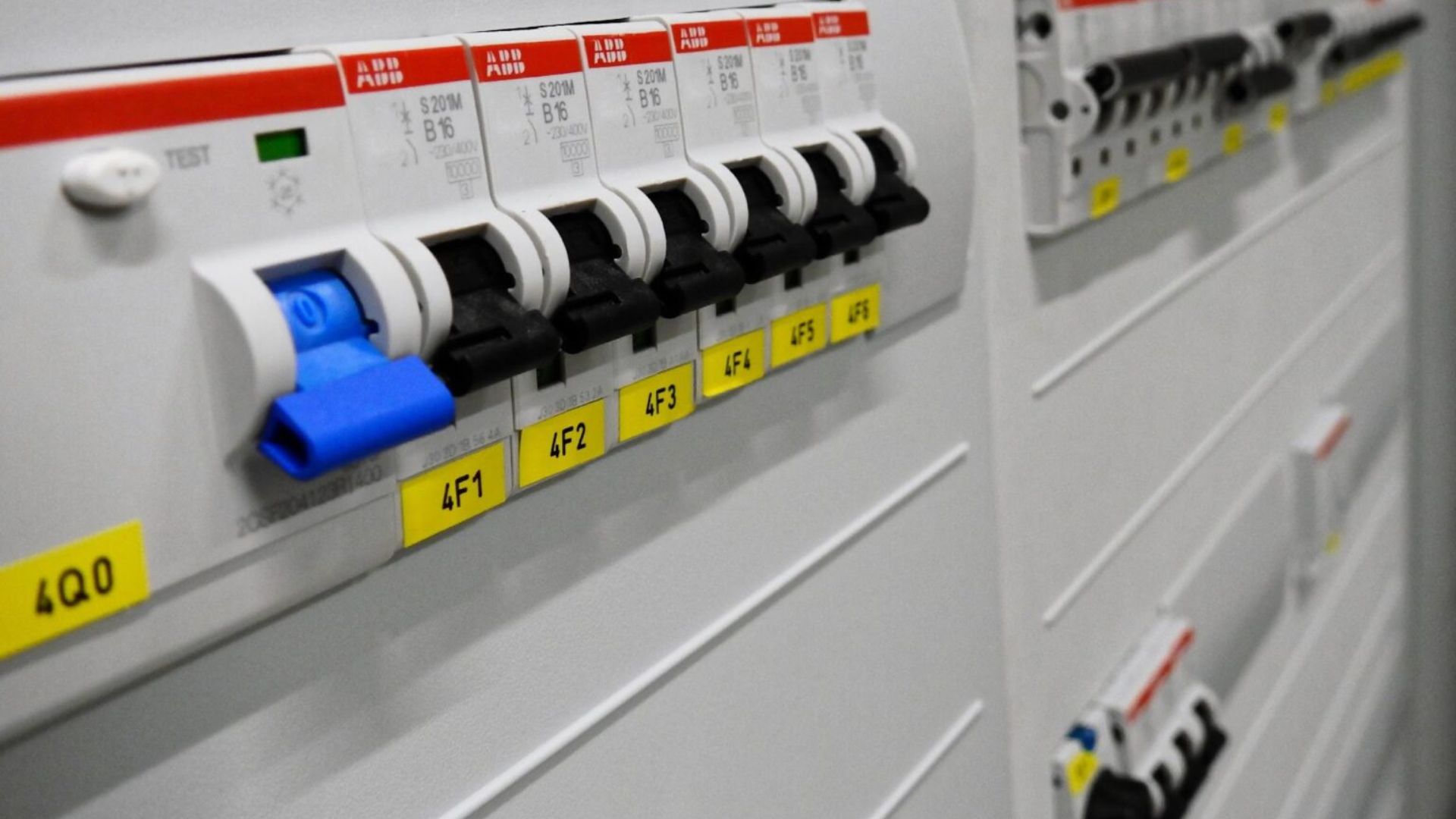 Electrical Switchgear in UAE